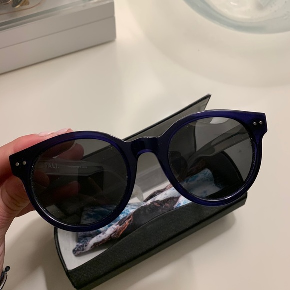 Salt Sunglasses - Picture 3 of 3